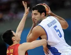 多米app-范志毅吐槽男篮完整版